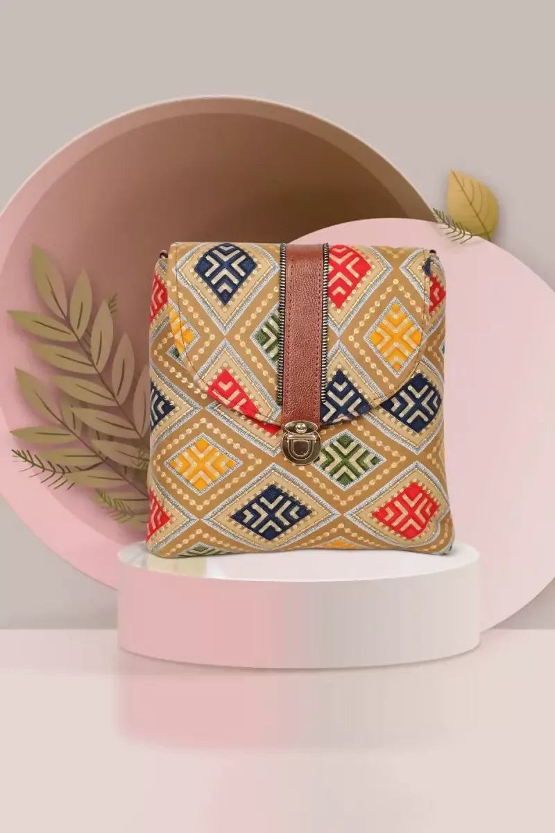 1720593888878__1720593888392__han012317_Multicolor_11zon