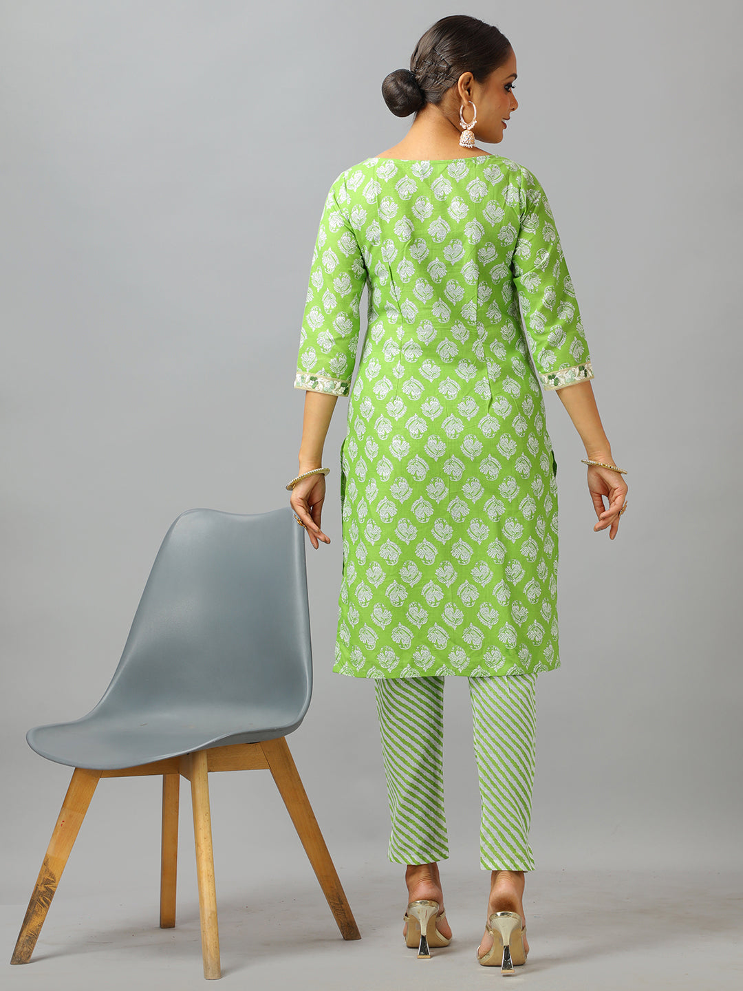 Bollywood Vogue Ready To Wear Green Cotton Printed Narrow Straight Pant Suit - Detail View