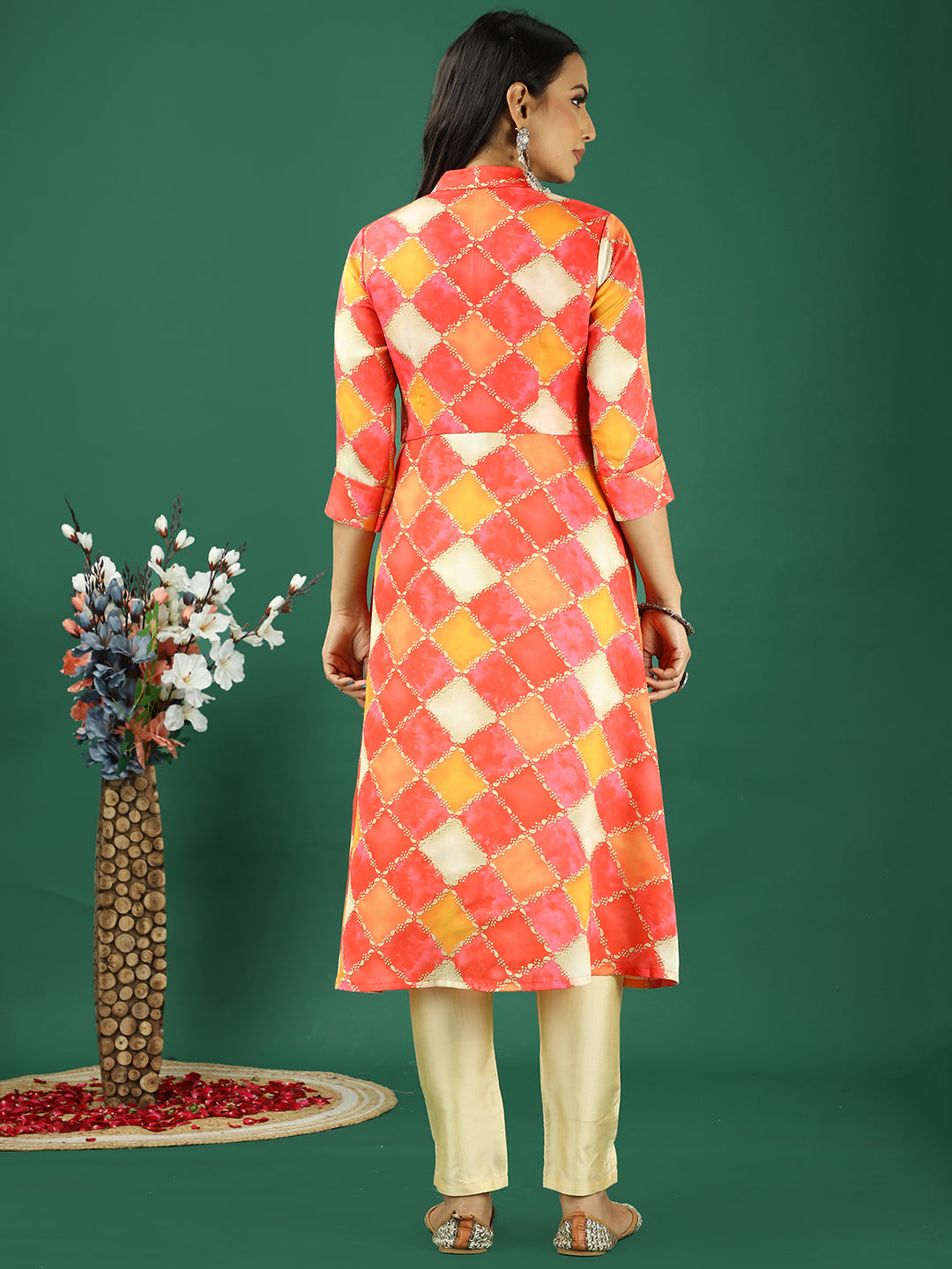 Bollywood Vogue Ready To Wear Multicolour Cotton Printed Shawl Collar Kurta Set - Back View