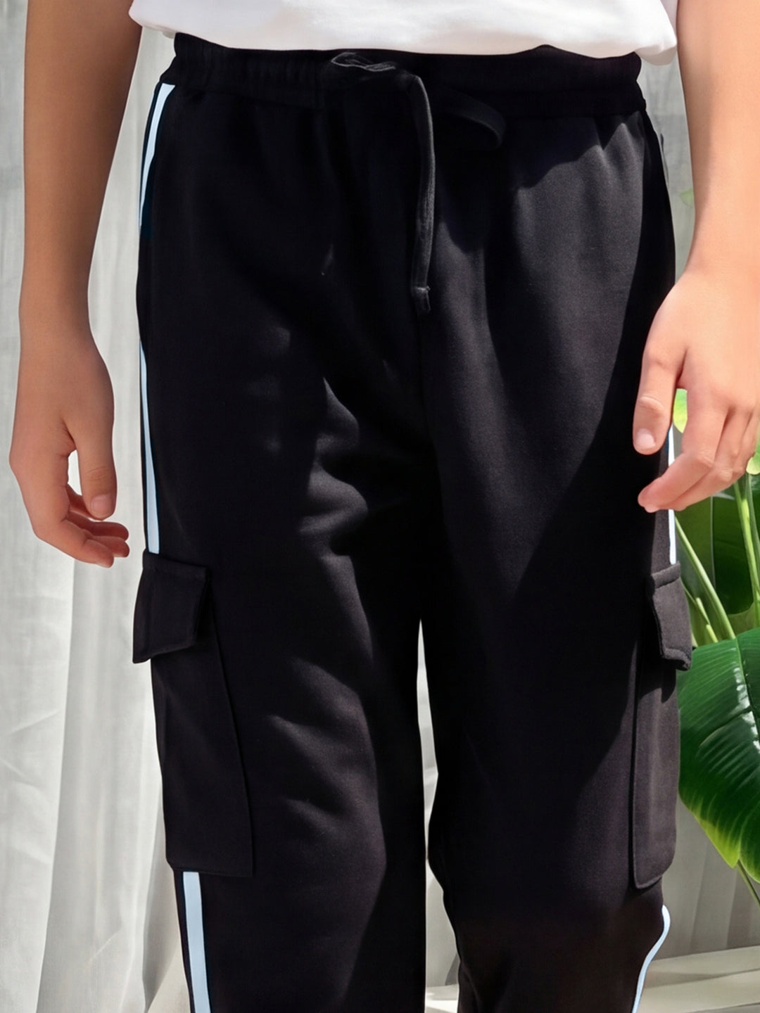 Lil Tomatoes Boys Cotton Looper Cargo Trackpant - Black