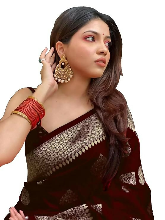 AXONIT Jacquard Silk Saree with Heavy Golden Zari Butta & Antique Gold Border