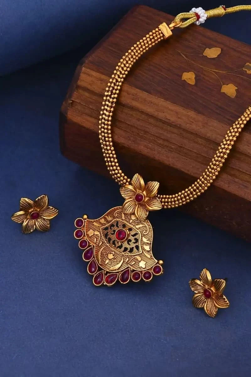 Antique Floral Design Necklace Set for Women - 1,Gold,18 Inch