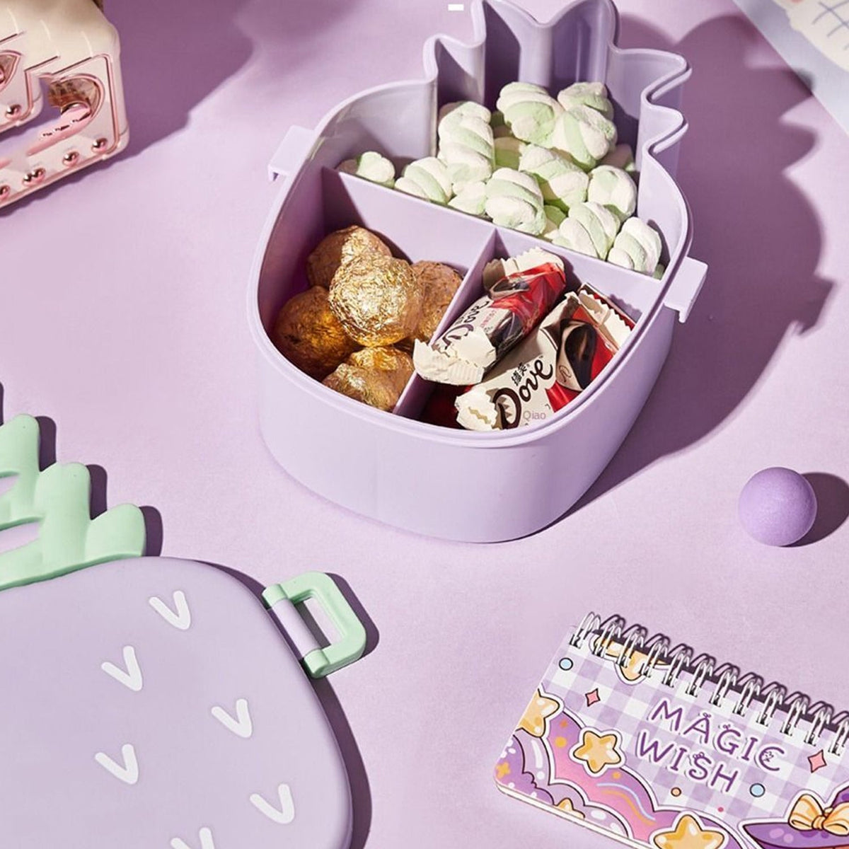 Kids Lunch Box Cute Pineapple Shaped Bento Box With Fork Spoon Snack Candy Container Microwave Portable Office Lunch Box (1 Pc  With Spoon Fork  Color Box) HP DD