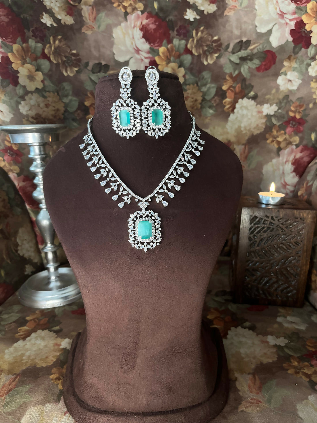 Cz Dazzle Drop set with rama green colour stones