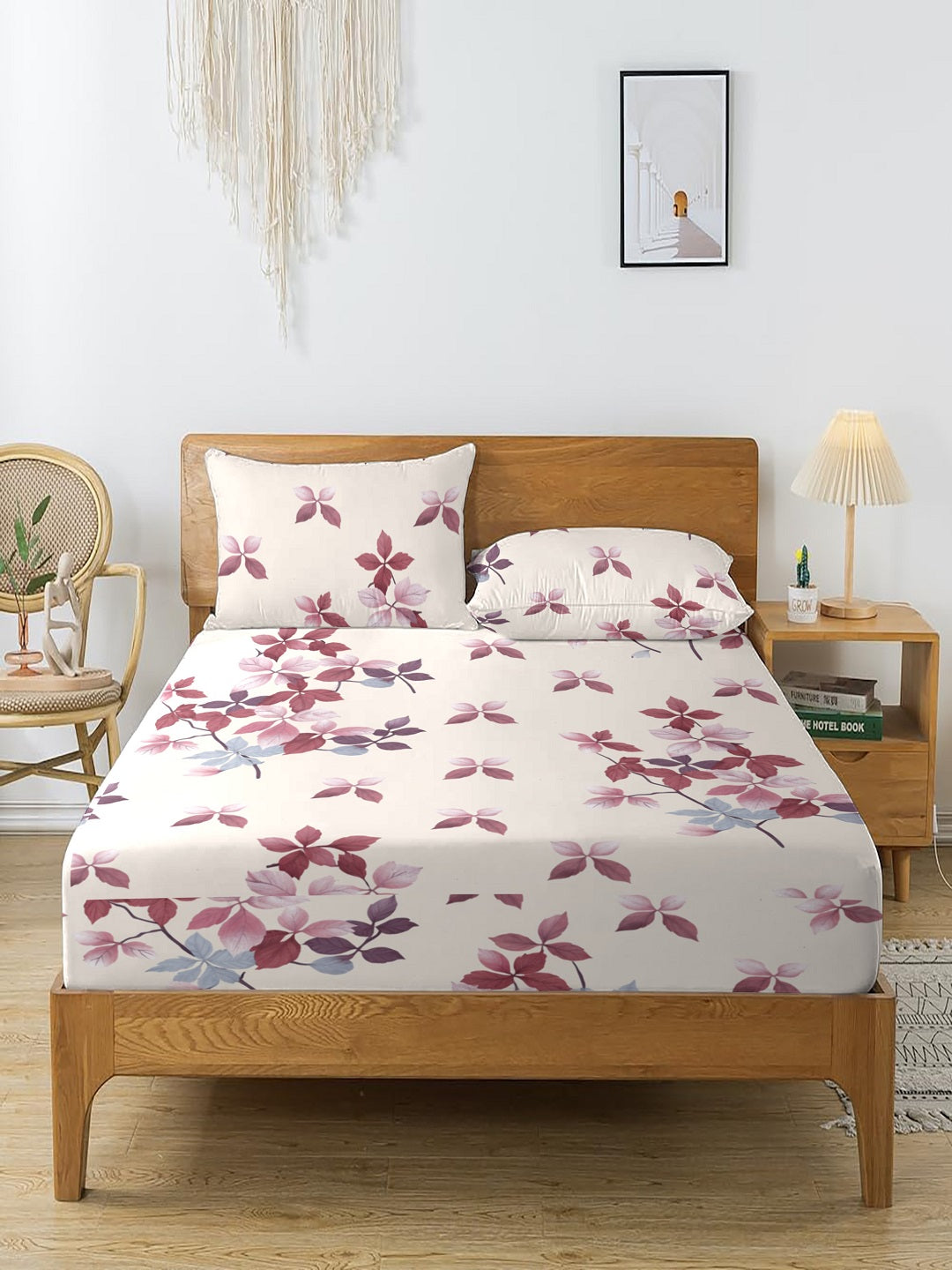 Quirky Home Coral Collection Double Bedsheet with 2 Pillow Cover - Cream