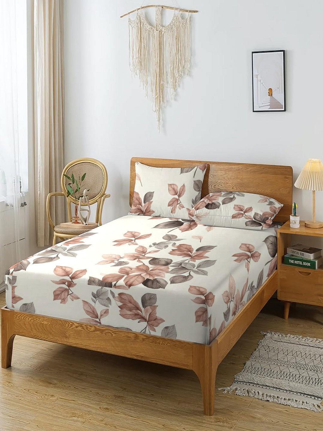 Quirky Home Coral Collection Double Bedsheet with 2 Pillow Cover - Off-White