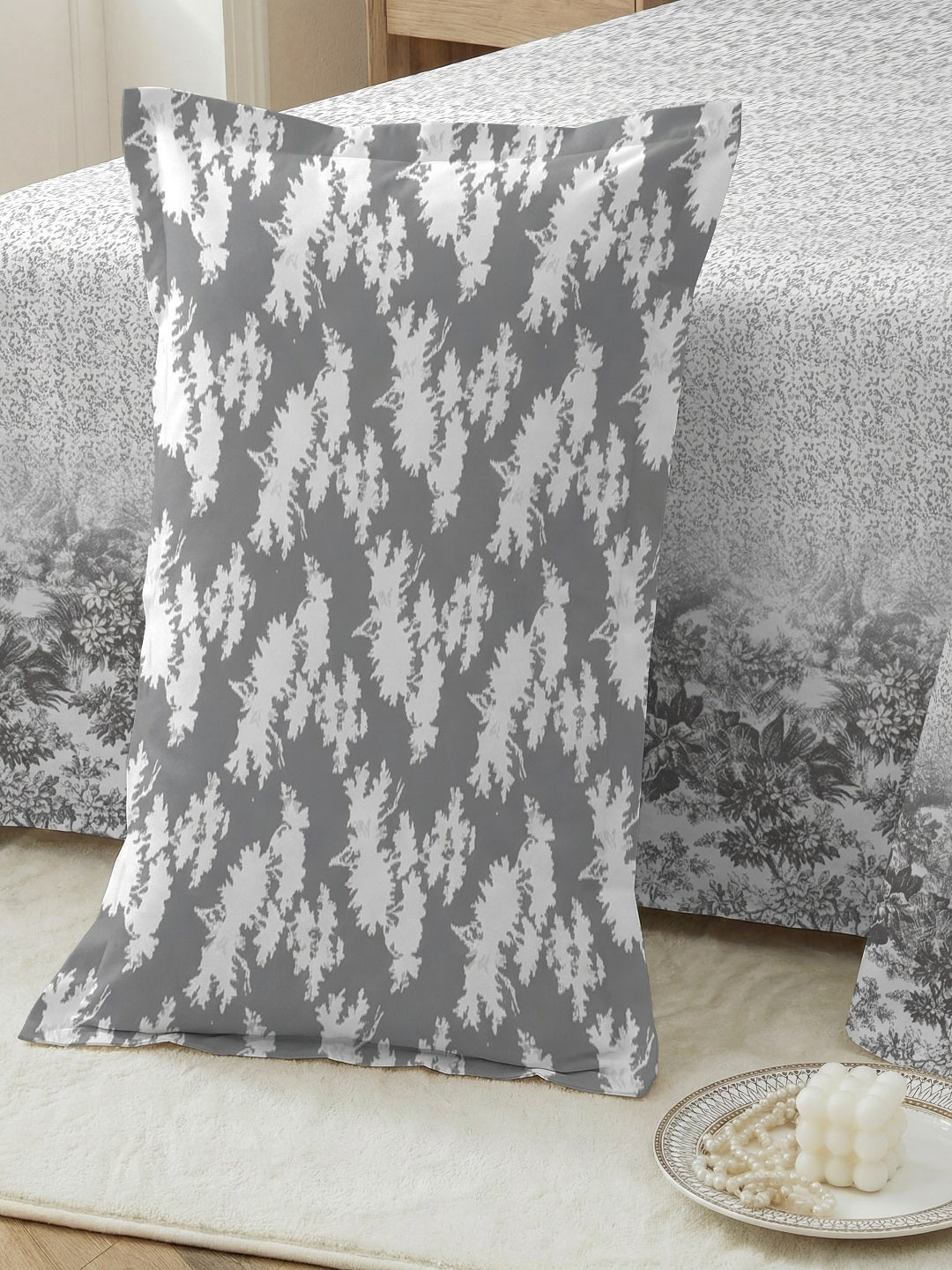 Vera 100% Pure Cotton Satin King Bedsheet With 2 Contrast Pillow Covers