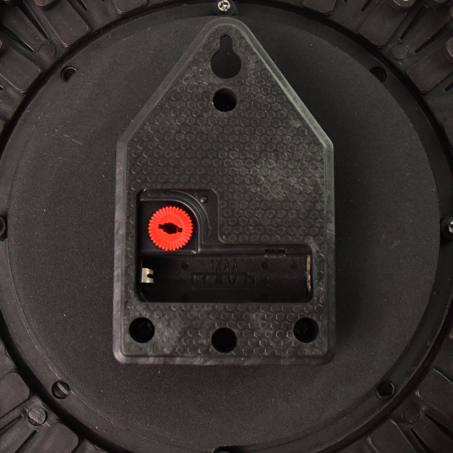 Wooden Look Designer Wall Clock Plastic Decorative Latest Wall Clock Battery Operated Round Easy To Read For Roomhomekitchenbedroomofficeschool