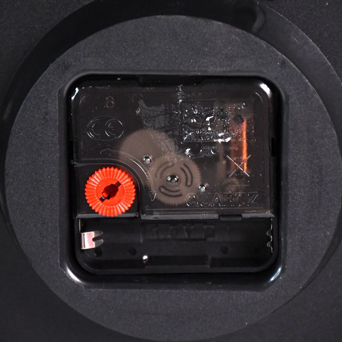 Analog Wall Clock with Radha Krishna Frame – Stylish & Spiritual Décor