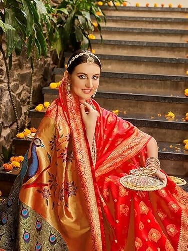 AXONIT Jacquard Silk Saree with Golden Zari Peacock Design, Festive Wear
