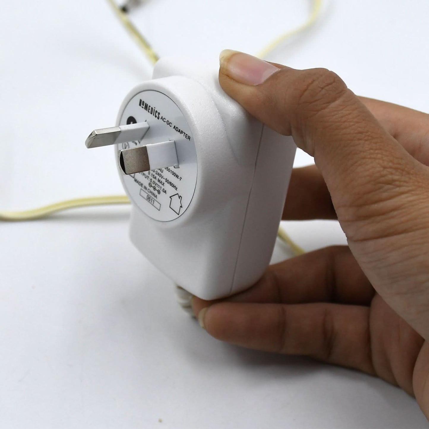 Sleep Sound Machine with 8 Soothing Natural Sounds, Timer & Dual Power Options