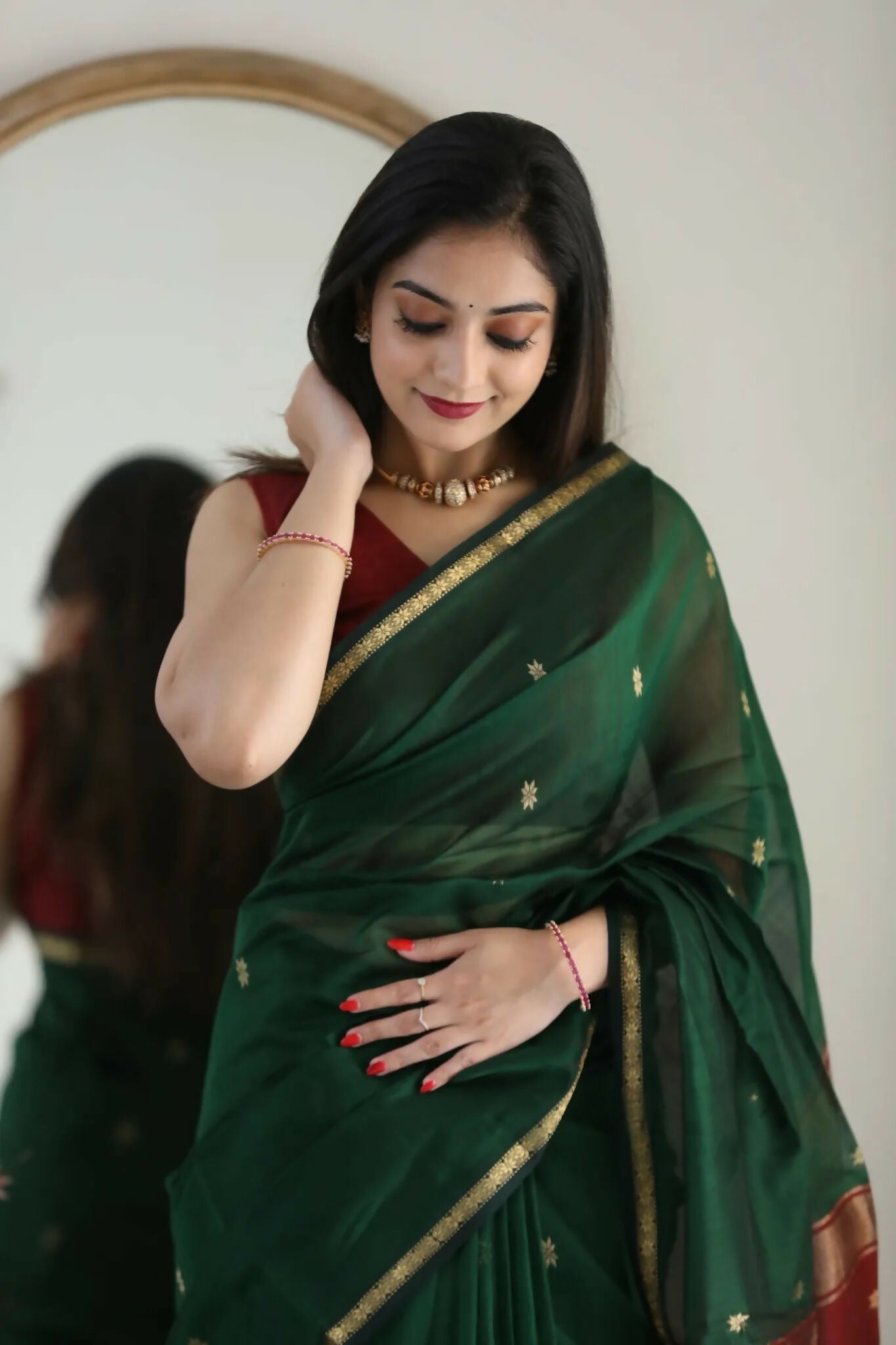 AXONIT Lightweight Cotton Saree with Zari Butti – Ideal for Daily & Festive Wear