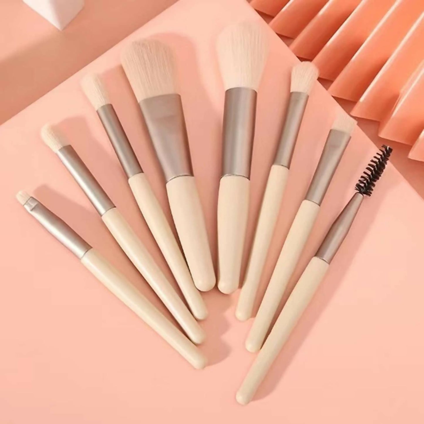 WK-Makeup Brush set 8 pcs(Beige)