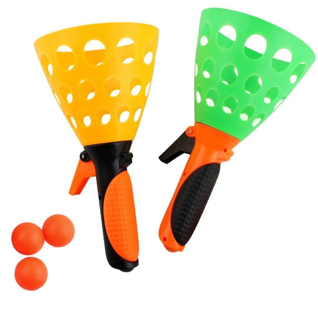 COMBR Toss & Catch Outdoor Game Set (2 Launcher Baskets & 3 Balls) - HalfPe