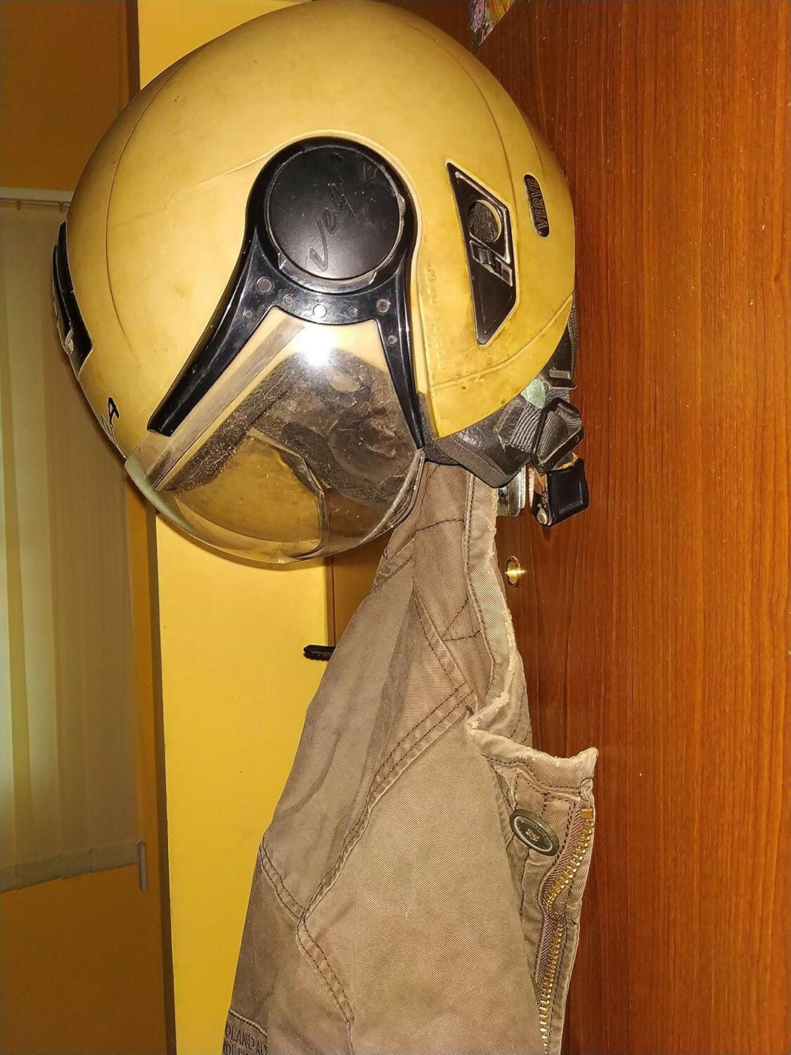 Multi-Purpose Over The Door Helmet Holder for Heavy-Duty No-Drill Door Hook for Bags, Jackets, Caps, Keys & Accessories WiNNY