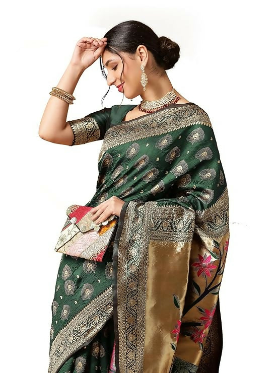 AXONIT Jacquard Silk Saree – Golden Zari Peacock Design, Festive Wear