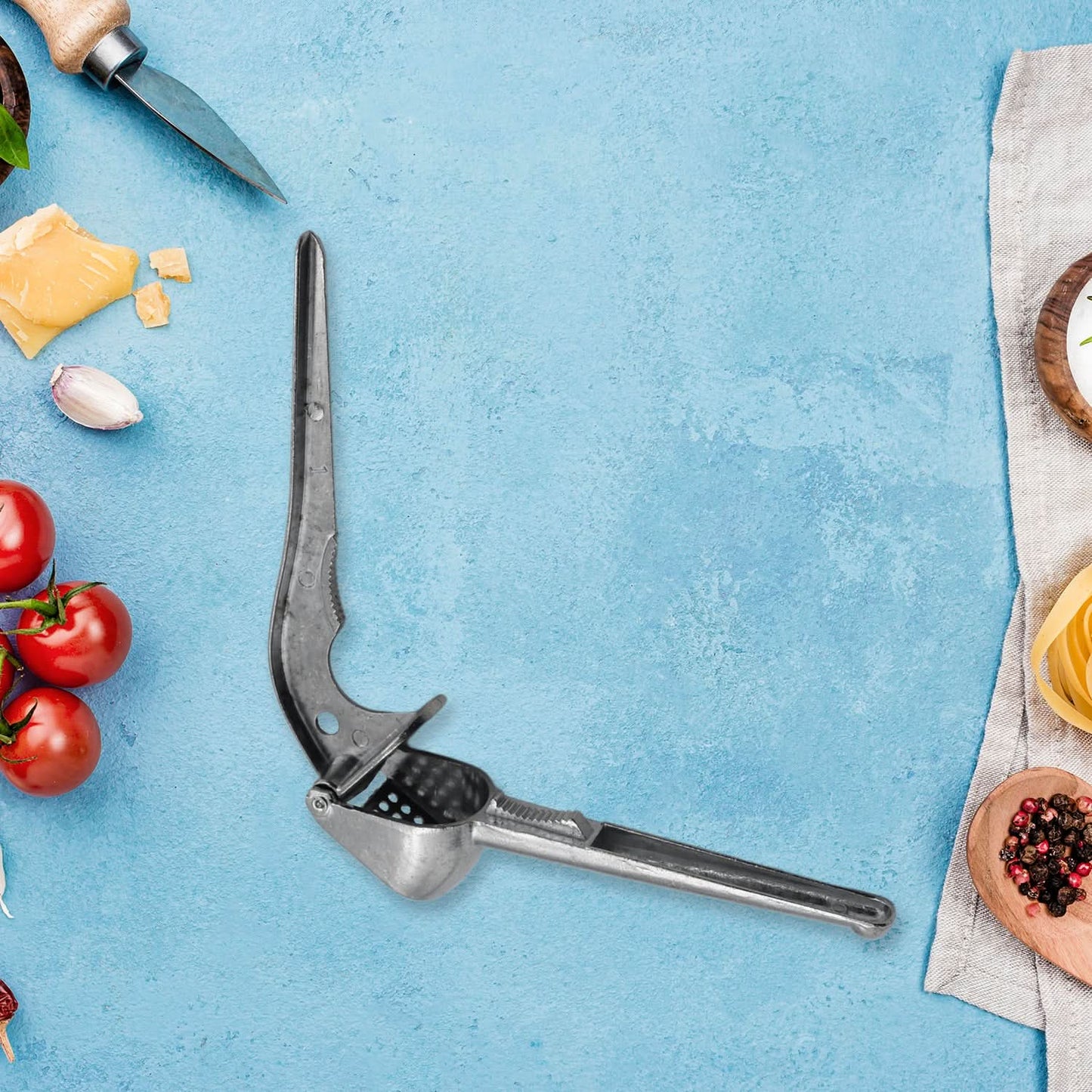 Lightweight Aluminum Garlic Press