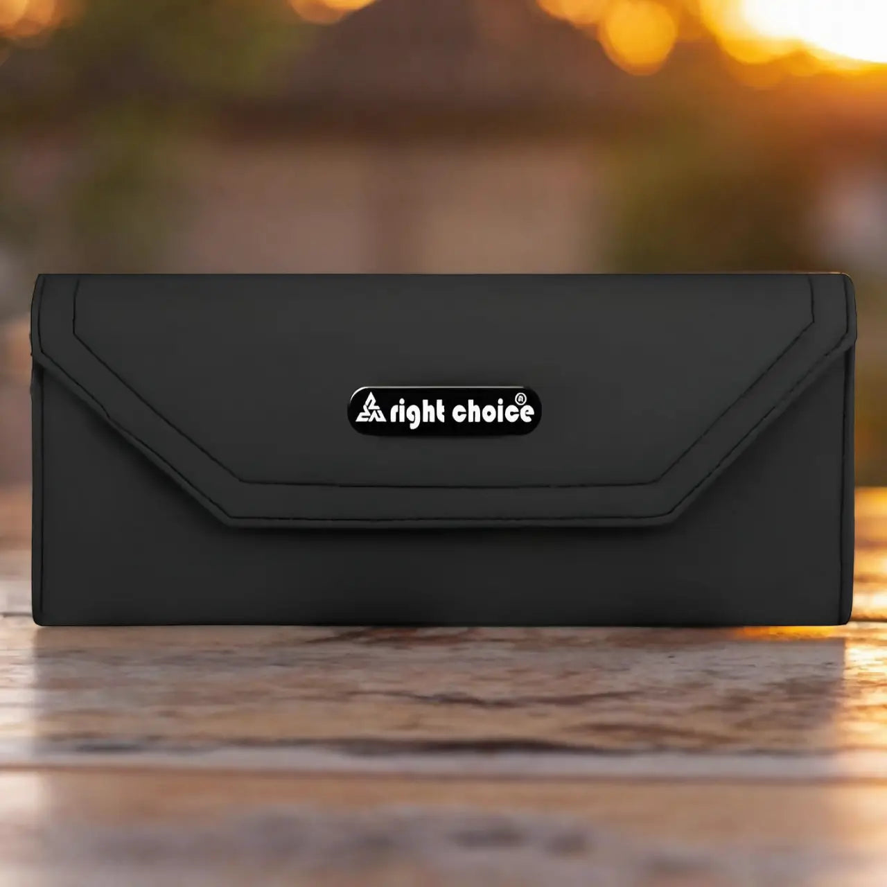 Black Clutch