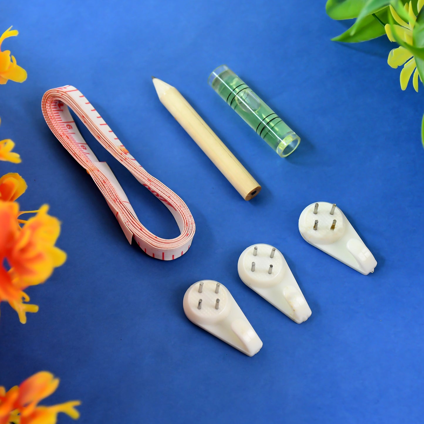 6-in-1 Wall Hanging  Measurement Tool Kit