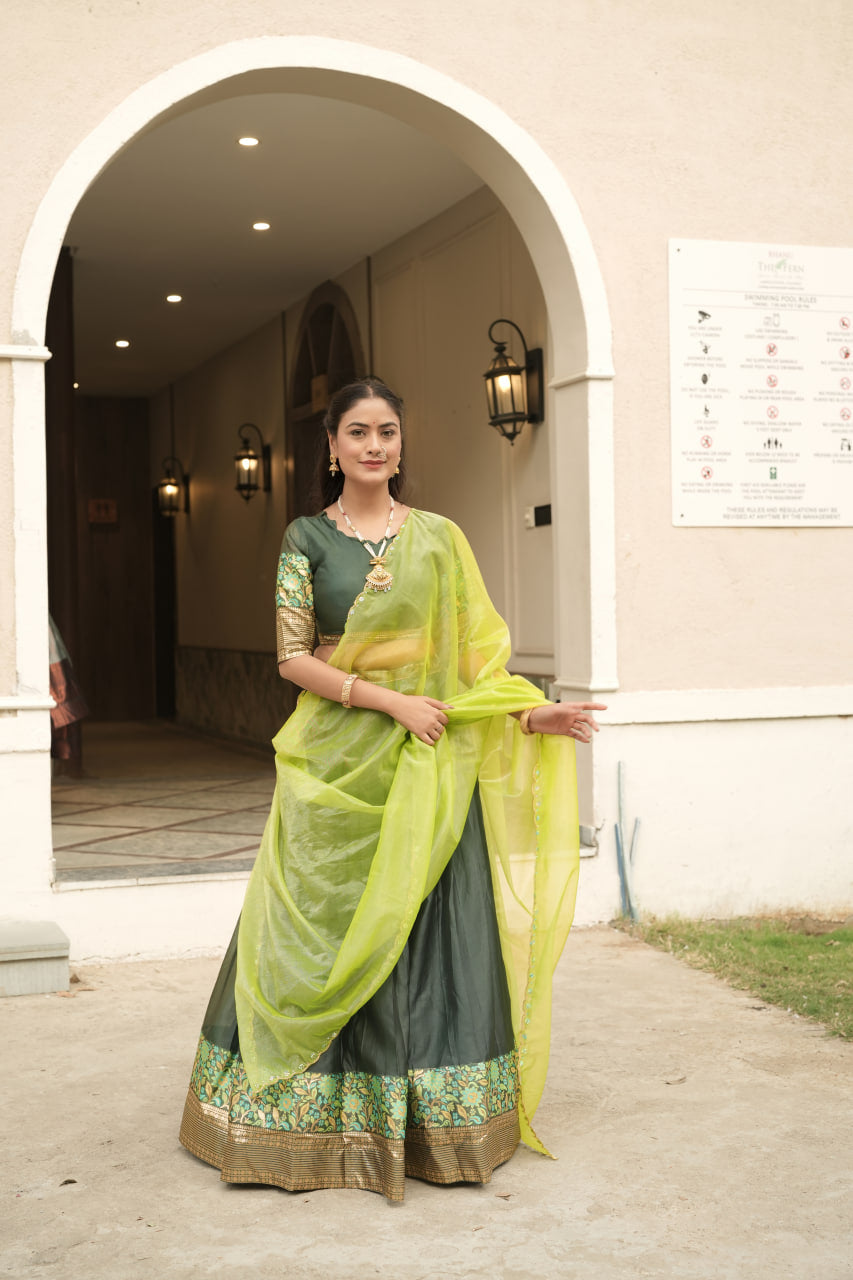 Silk Woven Lehenga Choli With Dupatta Sets