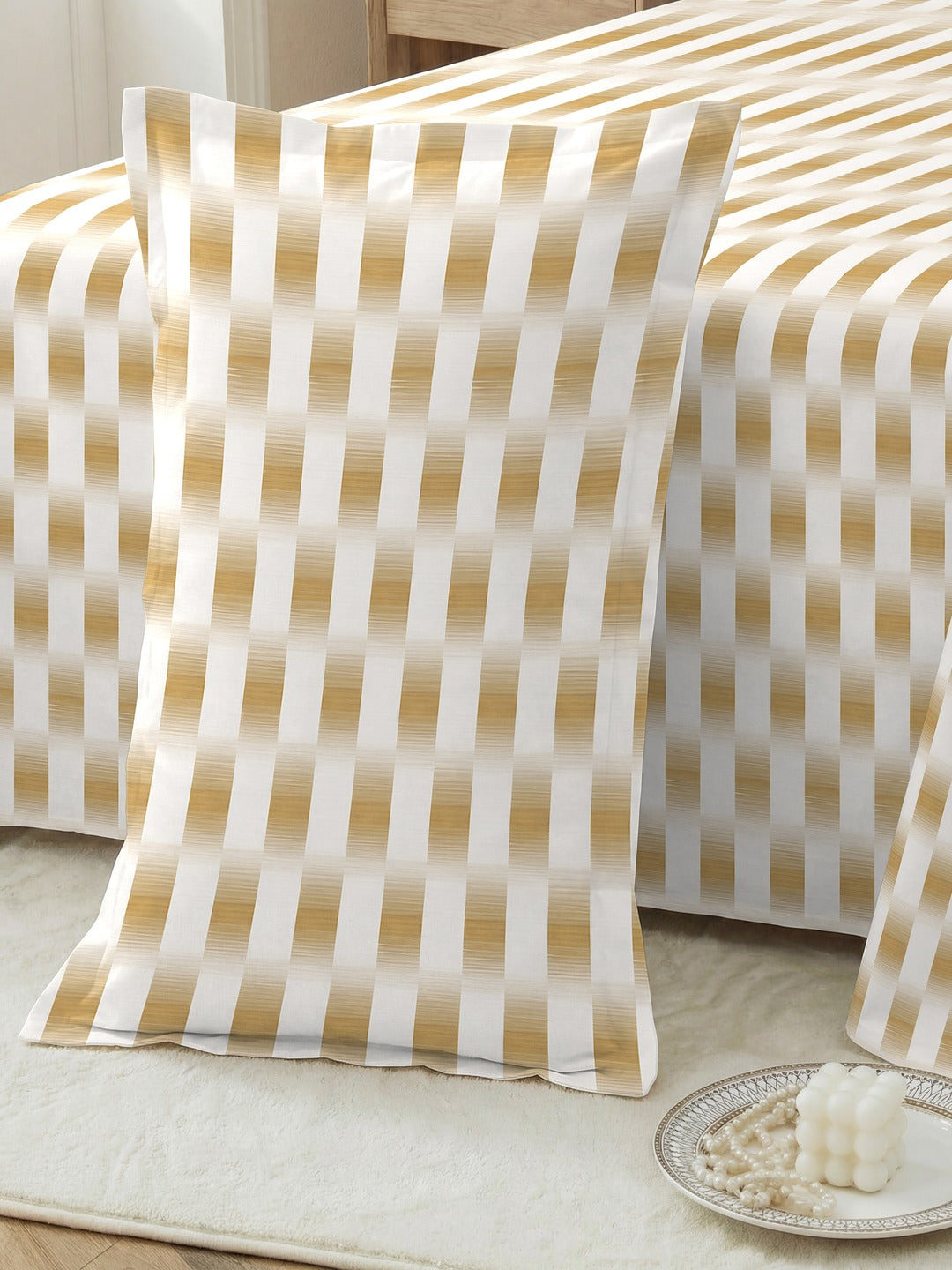 Petal 100% Pure Cotton Collection Premium Percale Queen Bedsheet With 2 Pillow Covers
