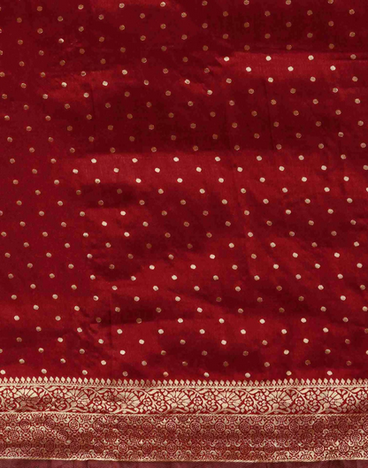 AXONIT Heritage Jacquard Saree with Heavy Golden Brocade Border