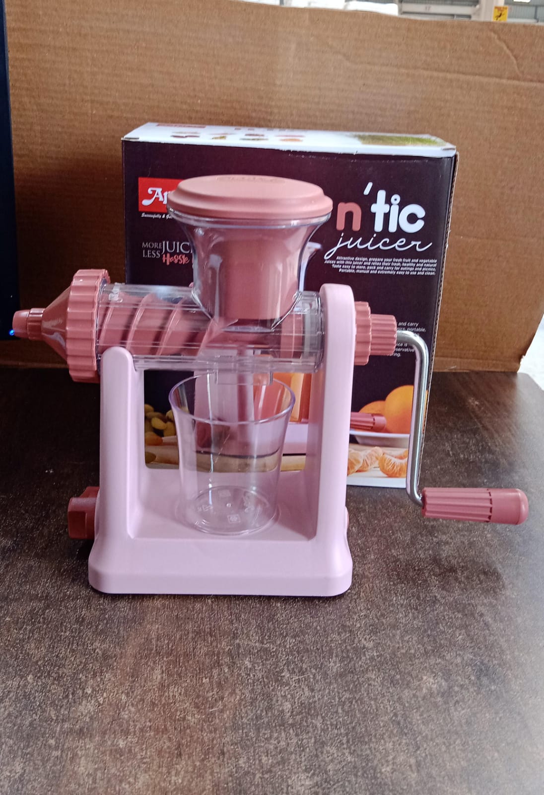 Apex Heavy-Duty Manual Hand Juicer Machine  set for Fruits and Vegetables with Vacuum Lock Base Waste Separator