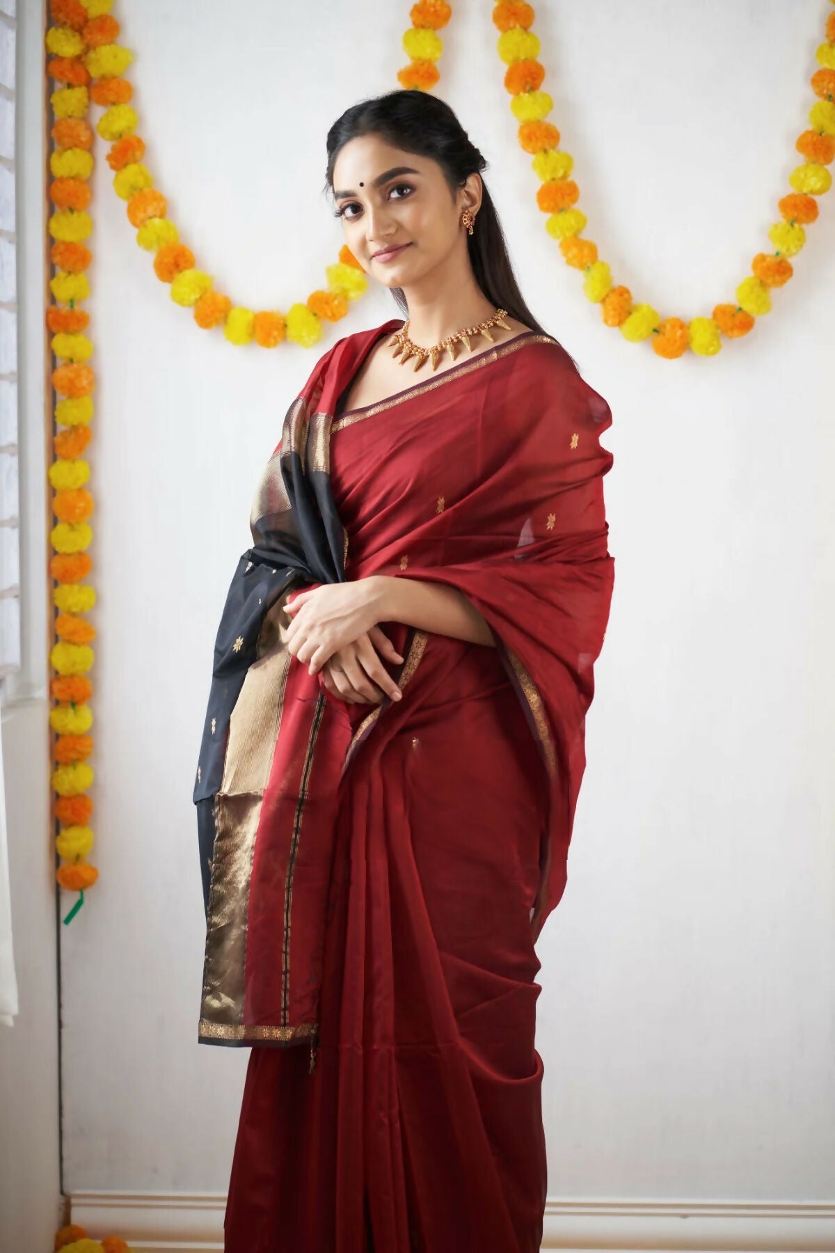AXONIT Premium Golden Cotton Saree with Lightweight Fabric, Elegant Zari Border, and Traditional Finish