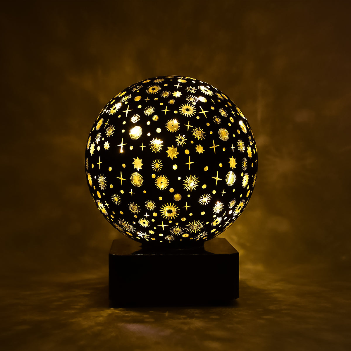Starry Sky LED Projector Night Lamp with Battery  Galaxy Lamp with Decorative Star and Moon Patterns