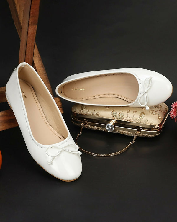 -1117Wx1400H-701481720-white-MODEL[1]