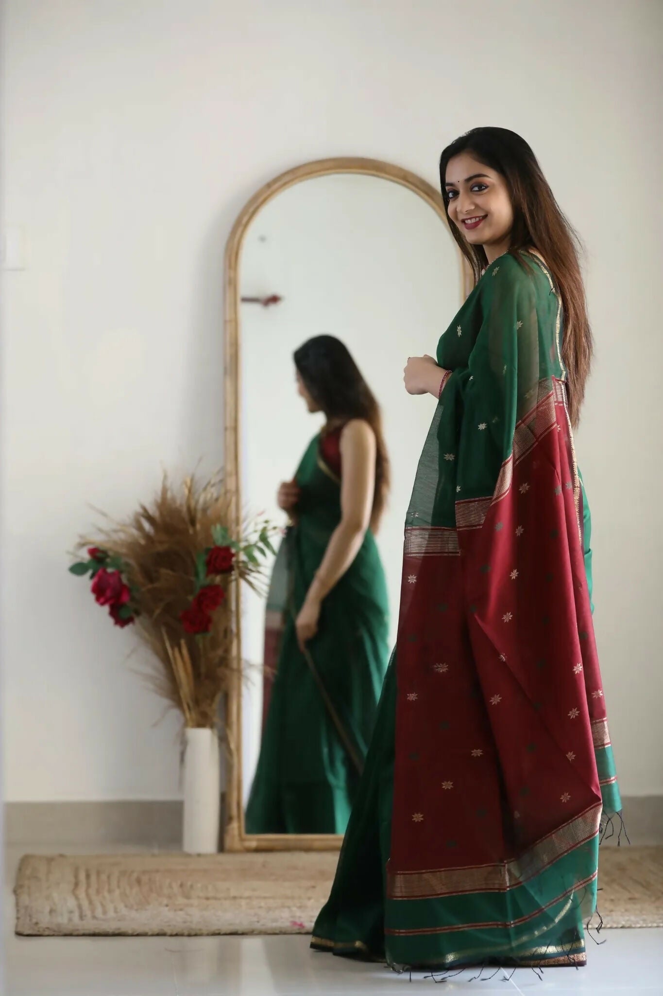 AXONIT Lightweight Cotton Saree with Zari Butti – Ideal for Daily & Festive Wear