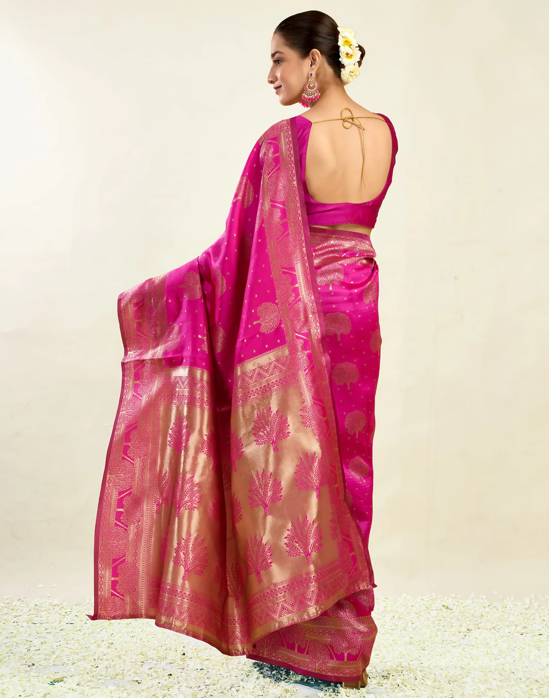 AXONIT Wedding & Festive Jacquard Saree with Heavy Zari Weaving