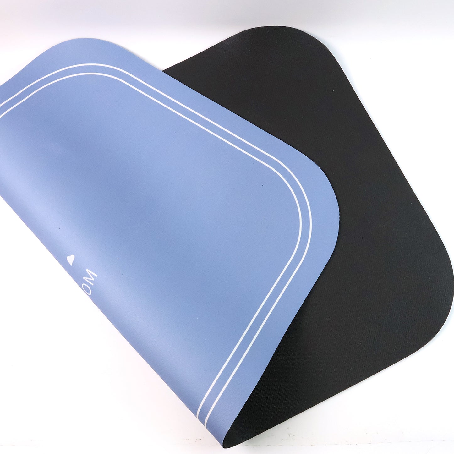 Large Anti-Slip Bathroom Floor Mat – 80 × 50 cm Quick-Dry Water-Resistant PVC/TPR Mat with Rounded Corners