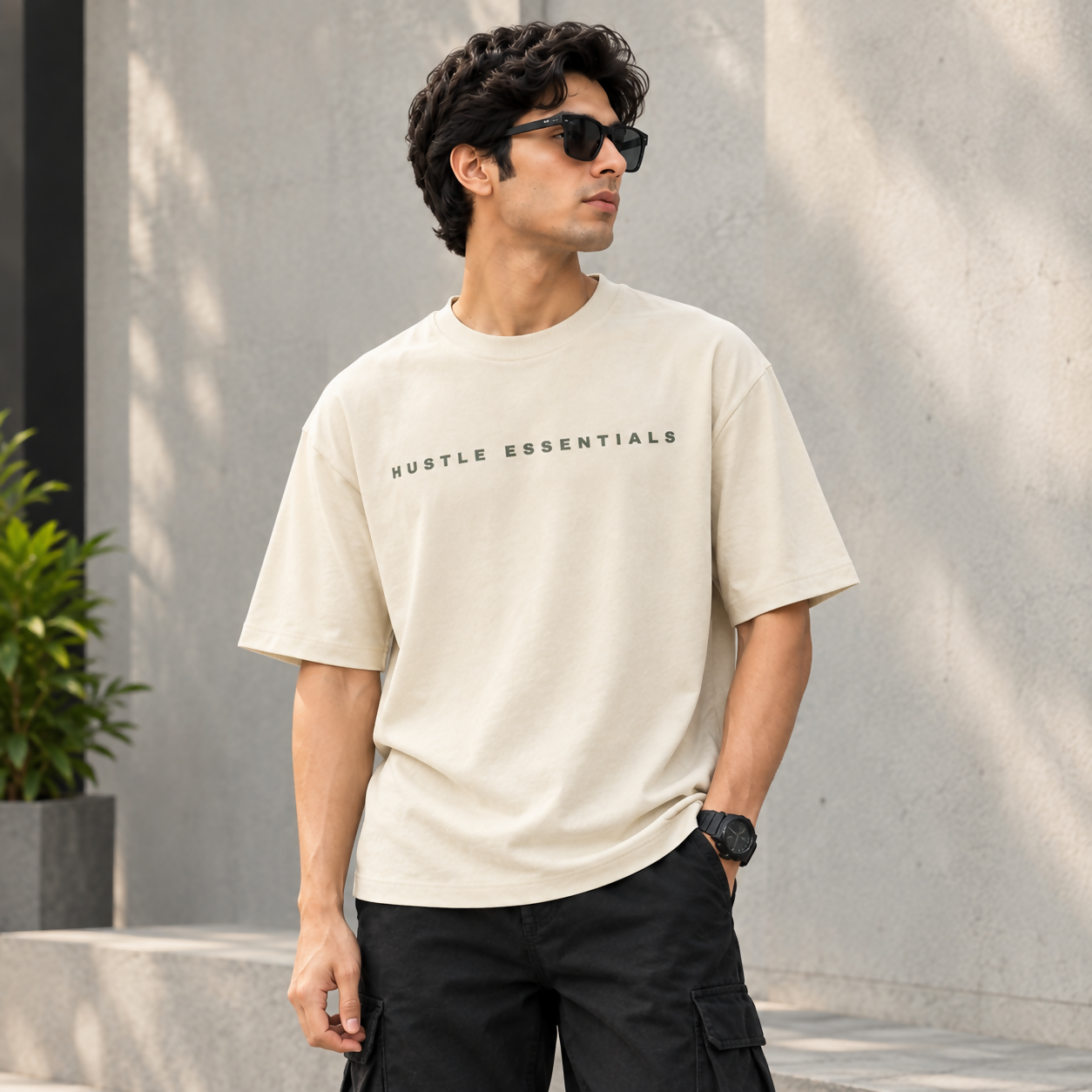 Men’s Oversized Hustle Essentials Printed T-Shirt – Cream