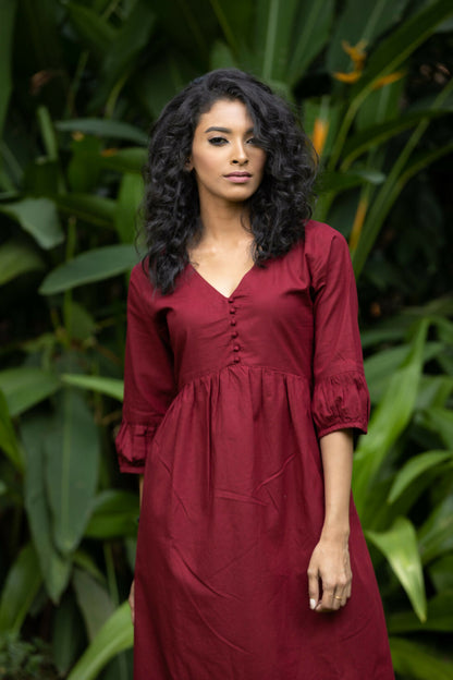 Scarlett Jewel Toned Solid Cotton Midi Dress With Three Quarter Sleeves And Elegant Silhouette Studio Sienna