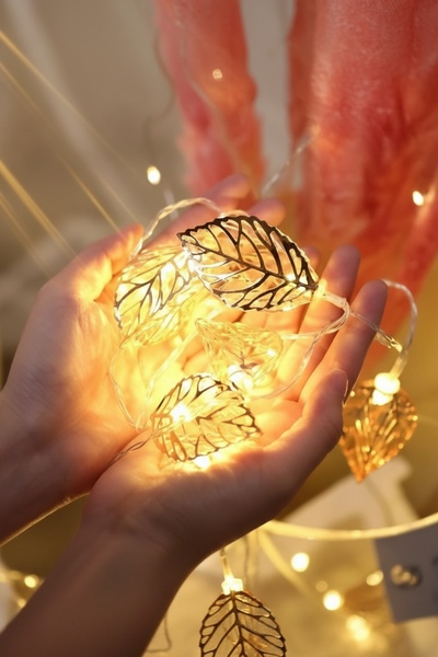 Tree Leaf Shape LED Fairy String Lights (14 Lights) collectivezone