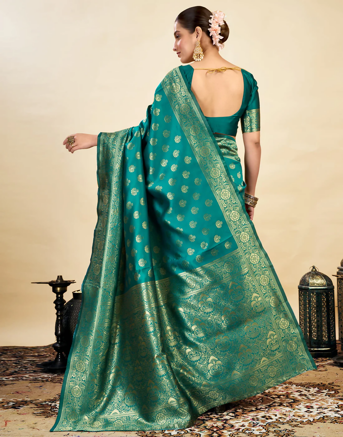 Royal Emerald Jacquard Saree with Golden Zari Work & Heavy Brocade Border
