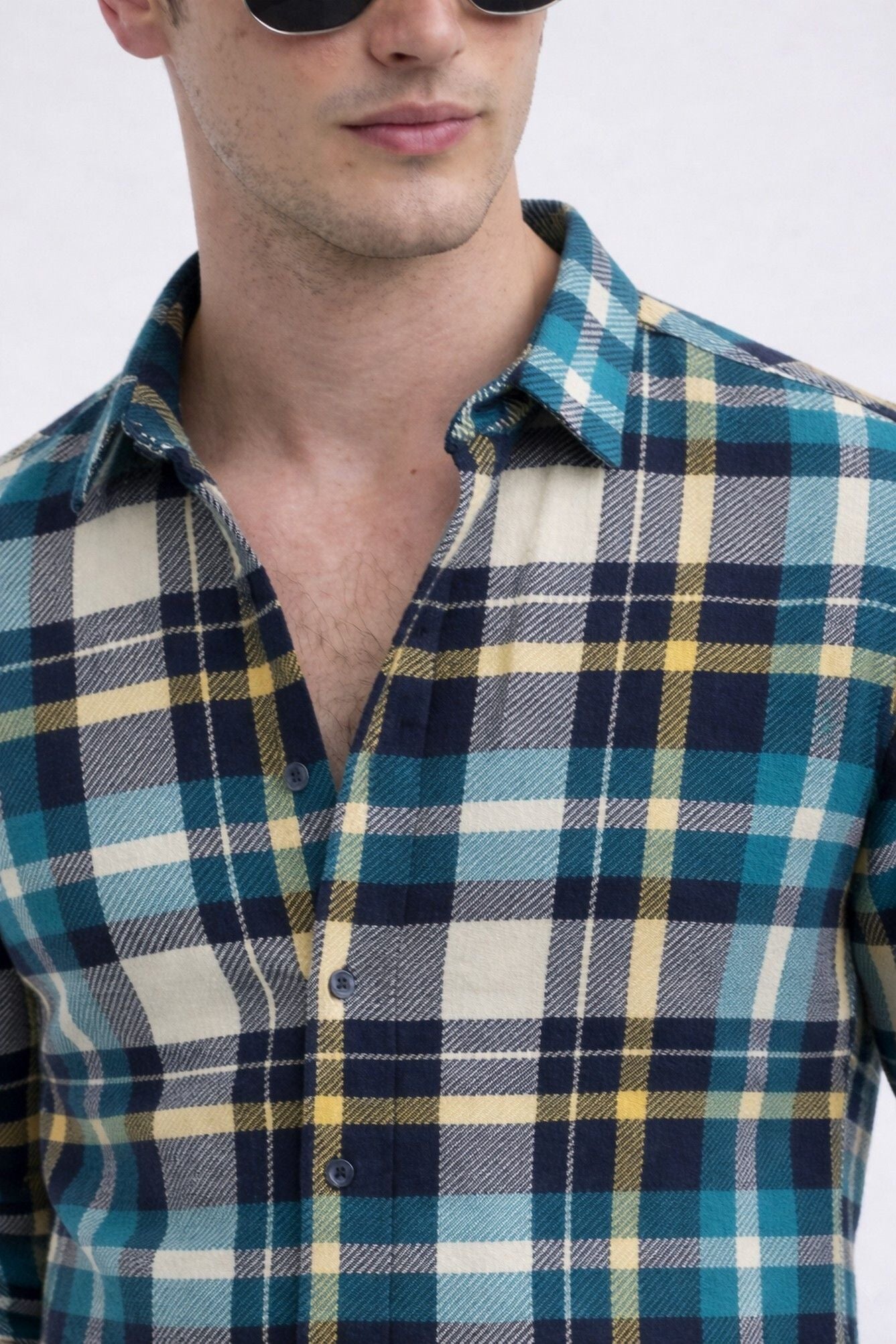 Henshika Men Checkered Casual Full Sleeve Shirt – New Chex – Green - View 4