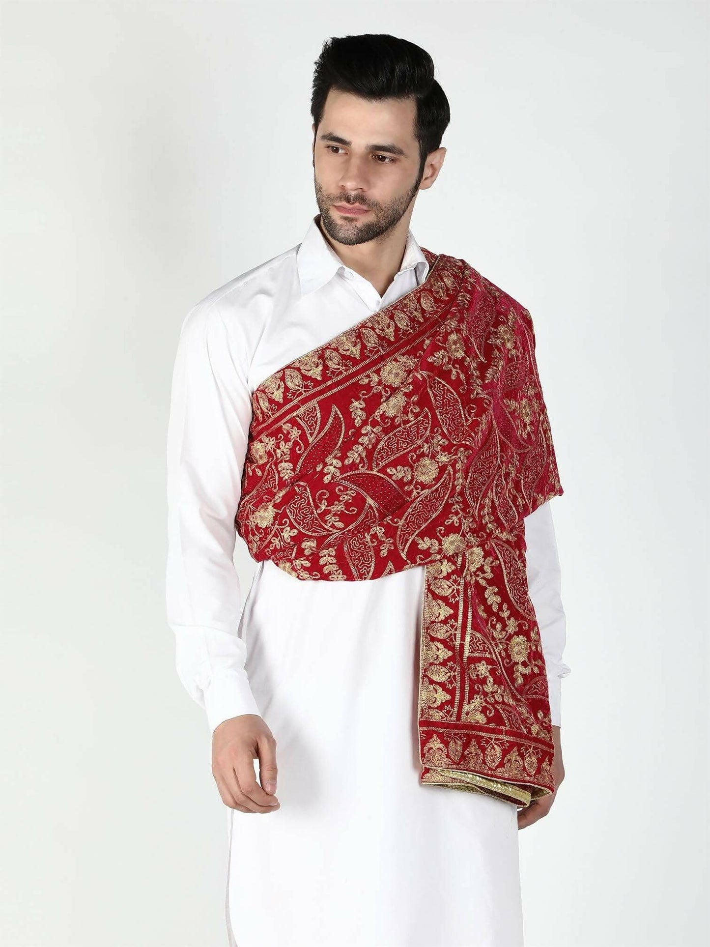 Moda Chales Men's Shawl (Red) - HalfPe