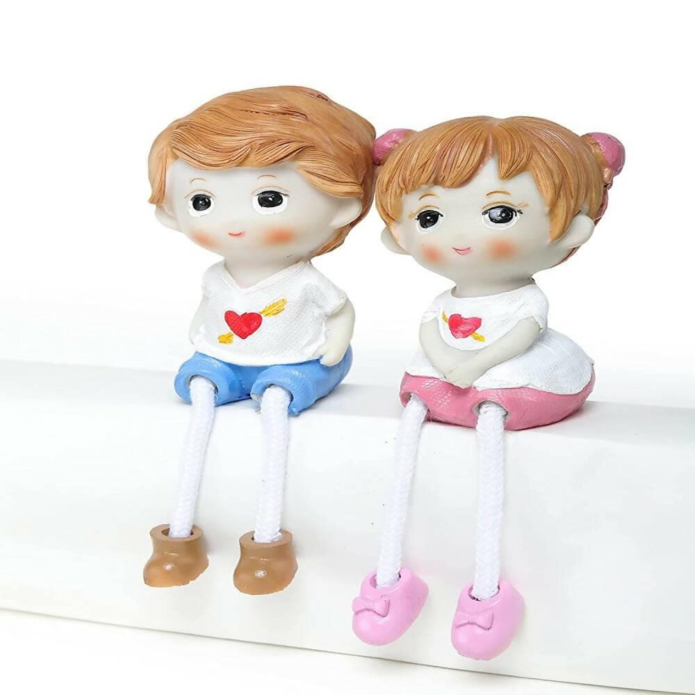 GM Cute Couple Hanging Legs Showpiece - HalfPe