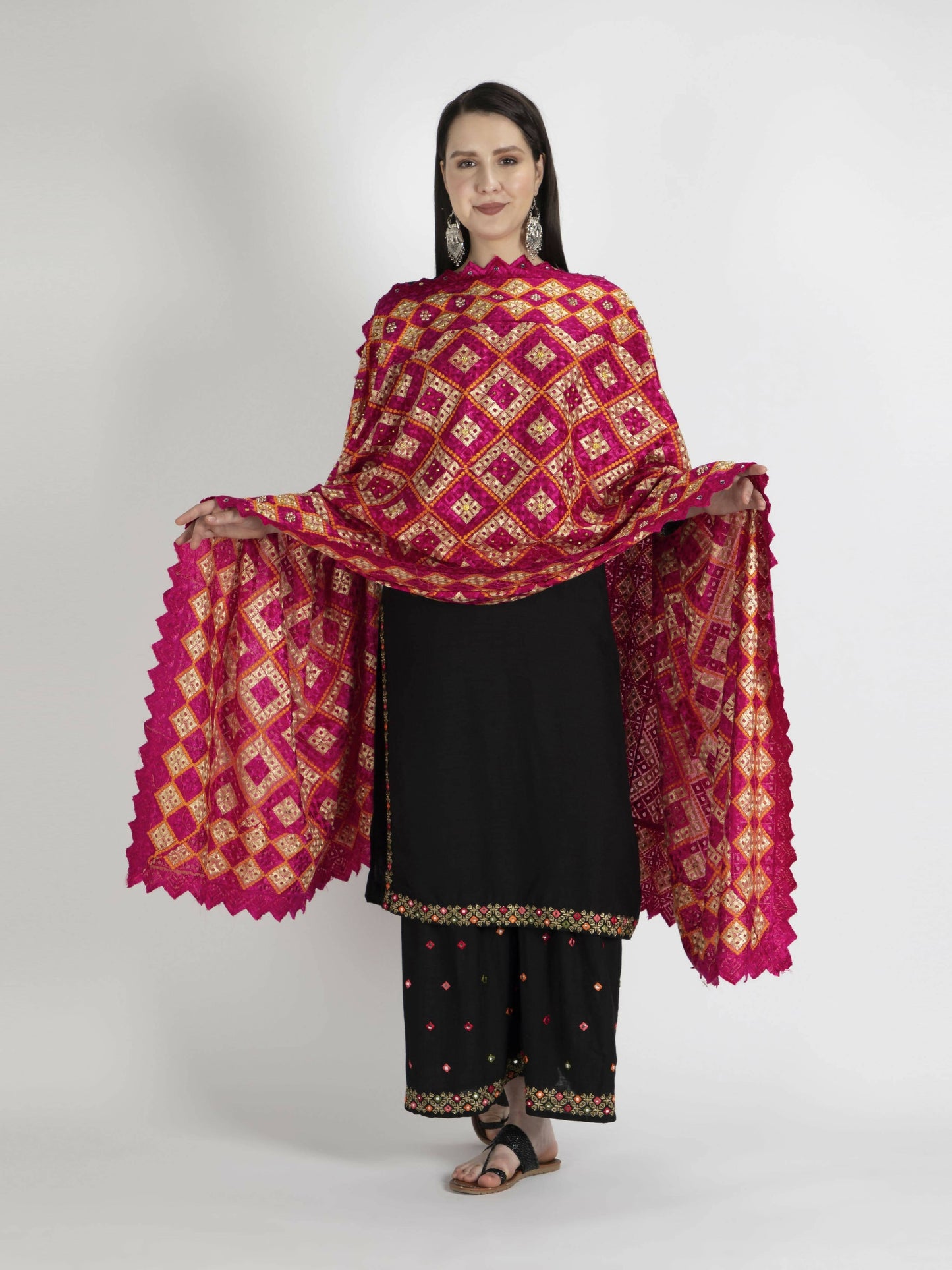 Phulkari Dupatta with Mirror Work (Magenta) - HalfPe