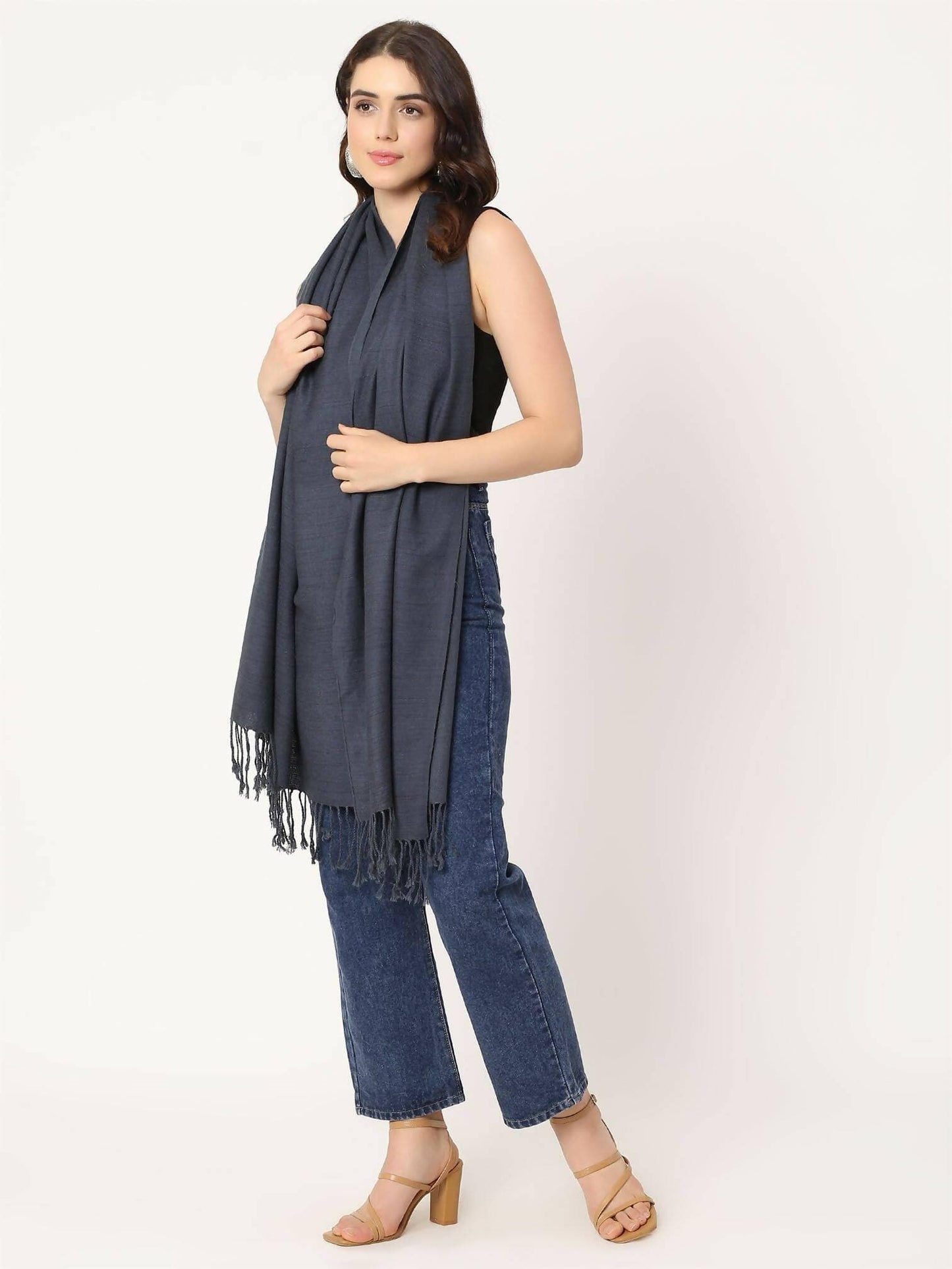 Grey Wool Stole for women - HalfPe