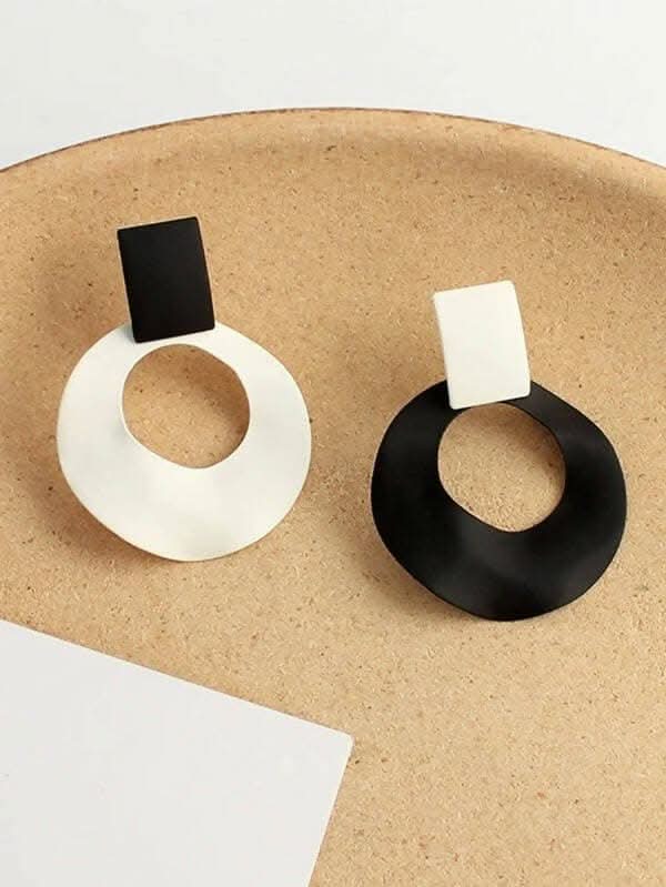 Pinapes geometric irregular circle earrings female ins style simple personality earrings - HalfPe