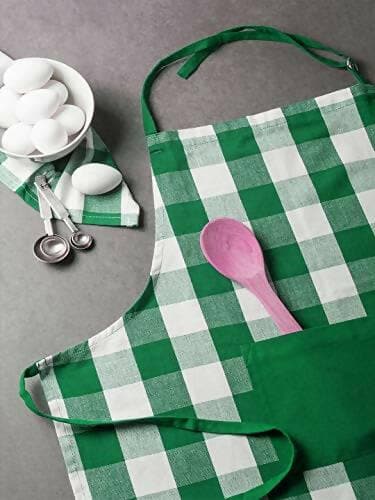 Lushomes Apron for Women, Checks Kitchen Apron for Men, Cooking Apron, apron for kitchen, kitchen dress for cooking, cotton apron for women, Size 70x80 cms, Colour Green, Pack of 1 - HalfPe