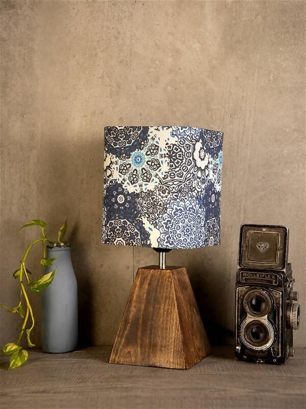 Pyramid Batik Print Lamp - HalfPe