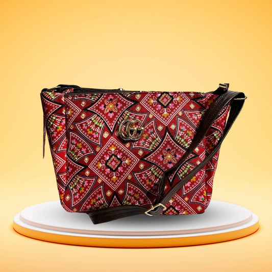 Ladies stylish printed handbag - HalfPe