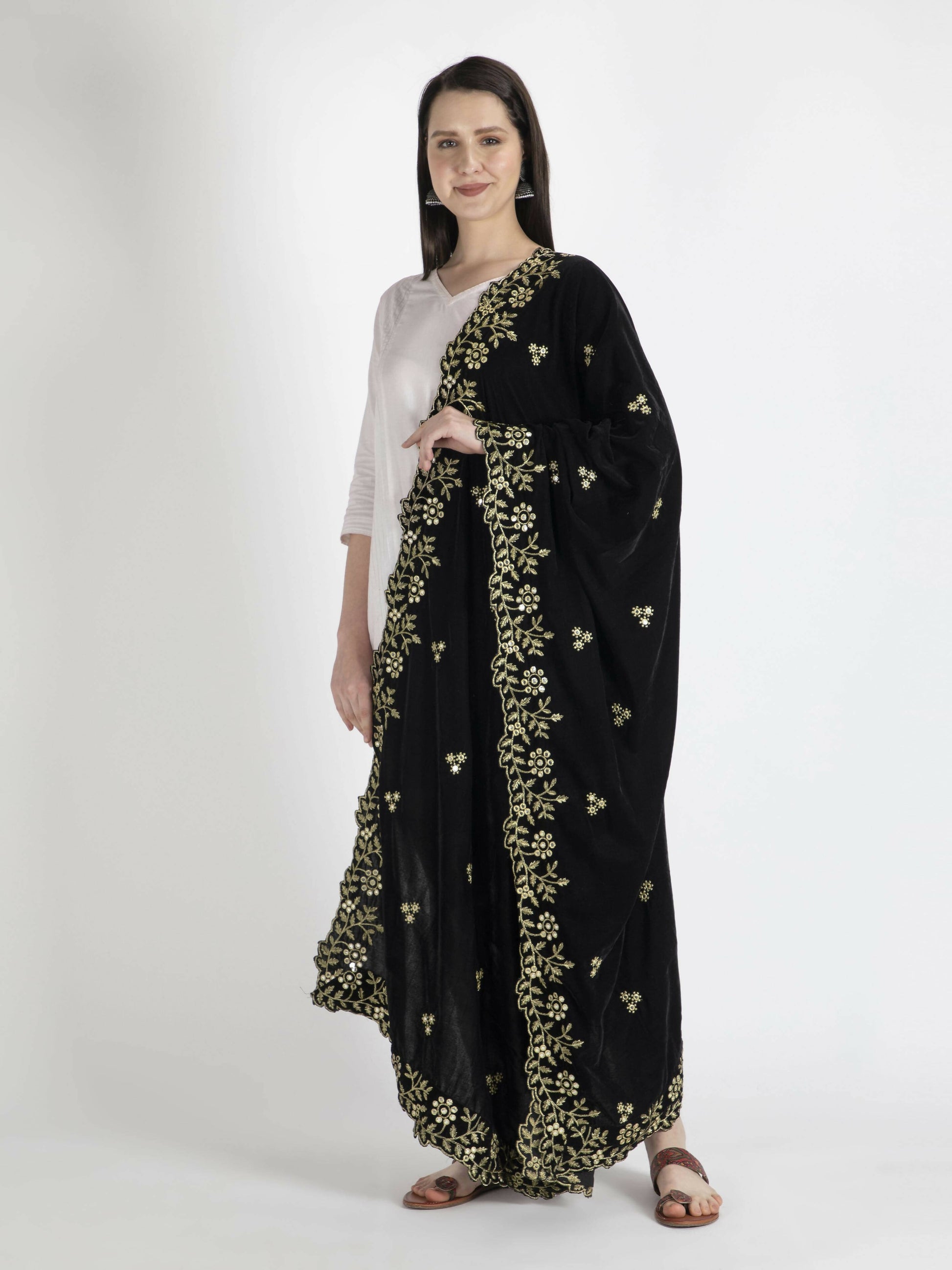 Black Embroidered Shawl Dupatta (Velvet) - HalfPe