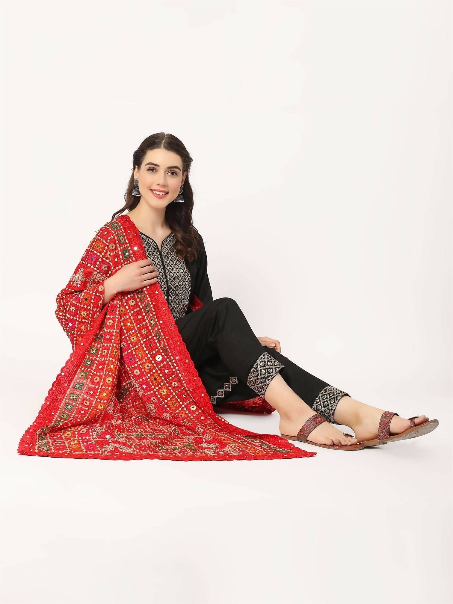 Red Multicolour Check Design Embroidery Phulkari Dupatta with Mirror - HalfPe