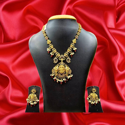 Gold plated necklace and earrings with red beads border - HalfPe