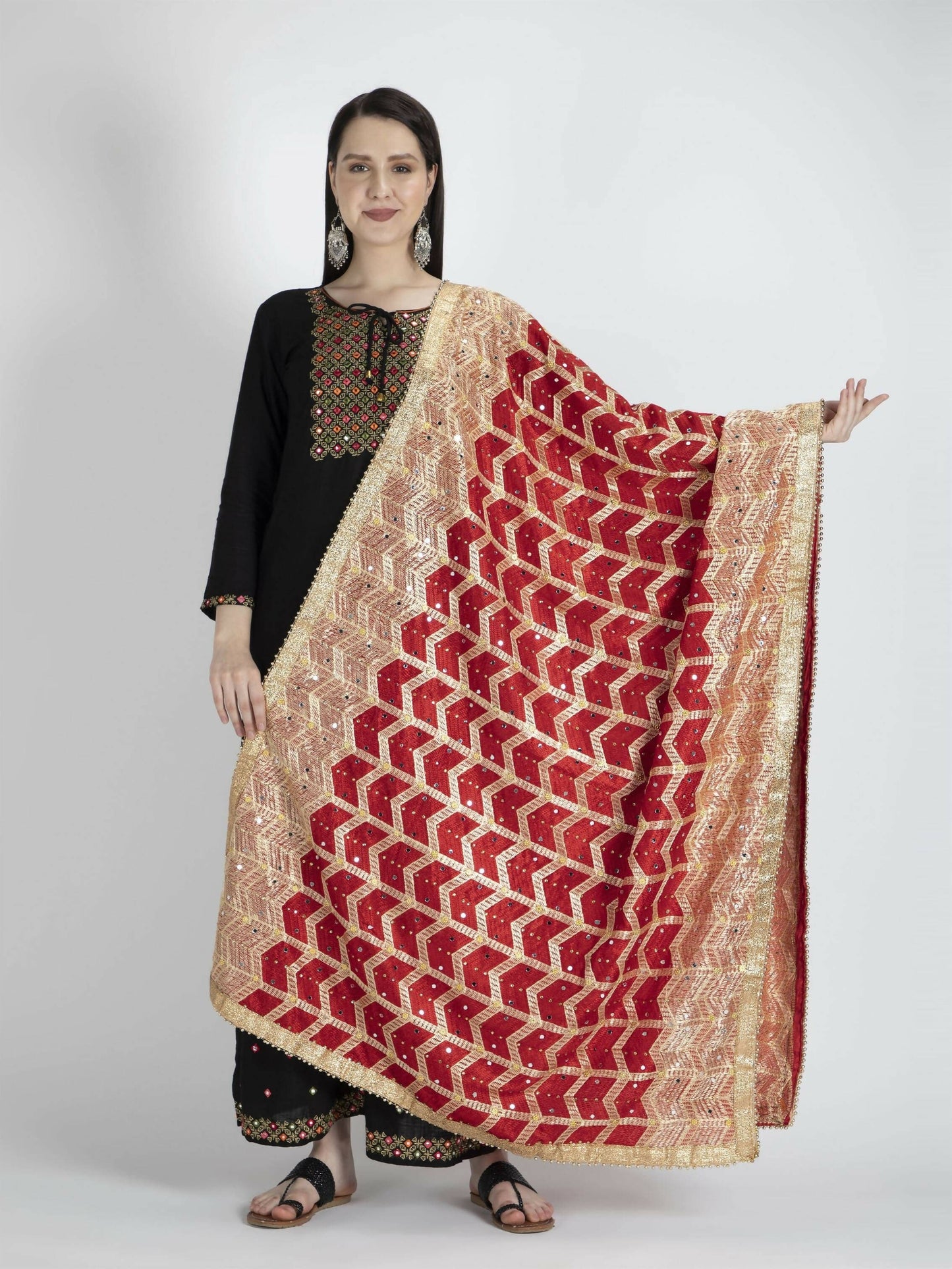 Red Phulkari dupatta with Heavy Lace (Multicolour designs) - HalfPe